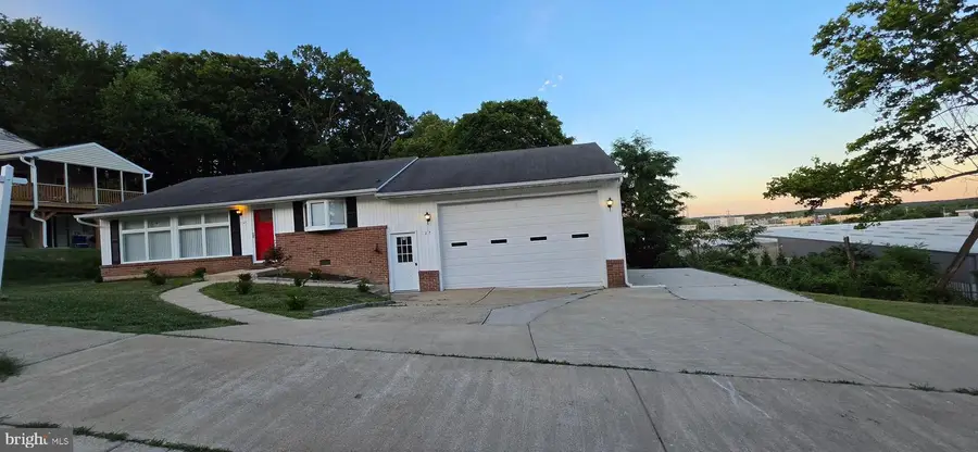 127 Shelly Rd, Glen Burnie, MD 21061 - #2