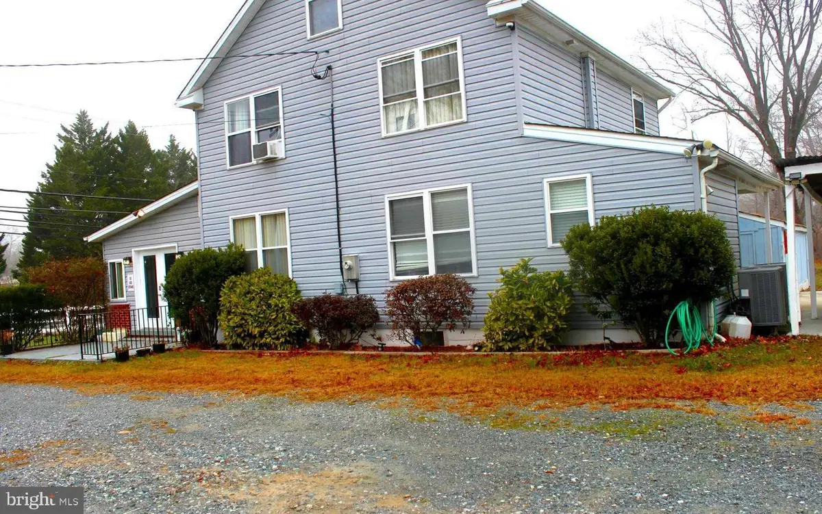 6213 Shady Side Rd, Shady Side, MD 20764 - #1