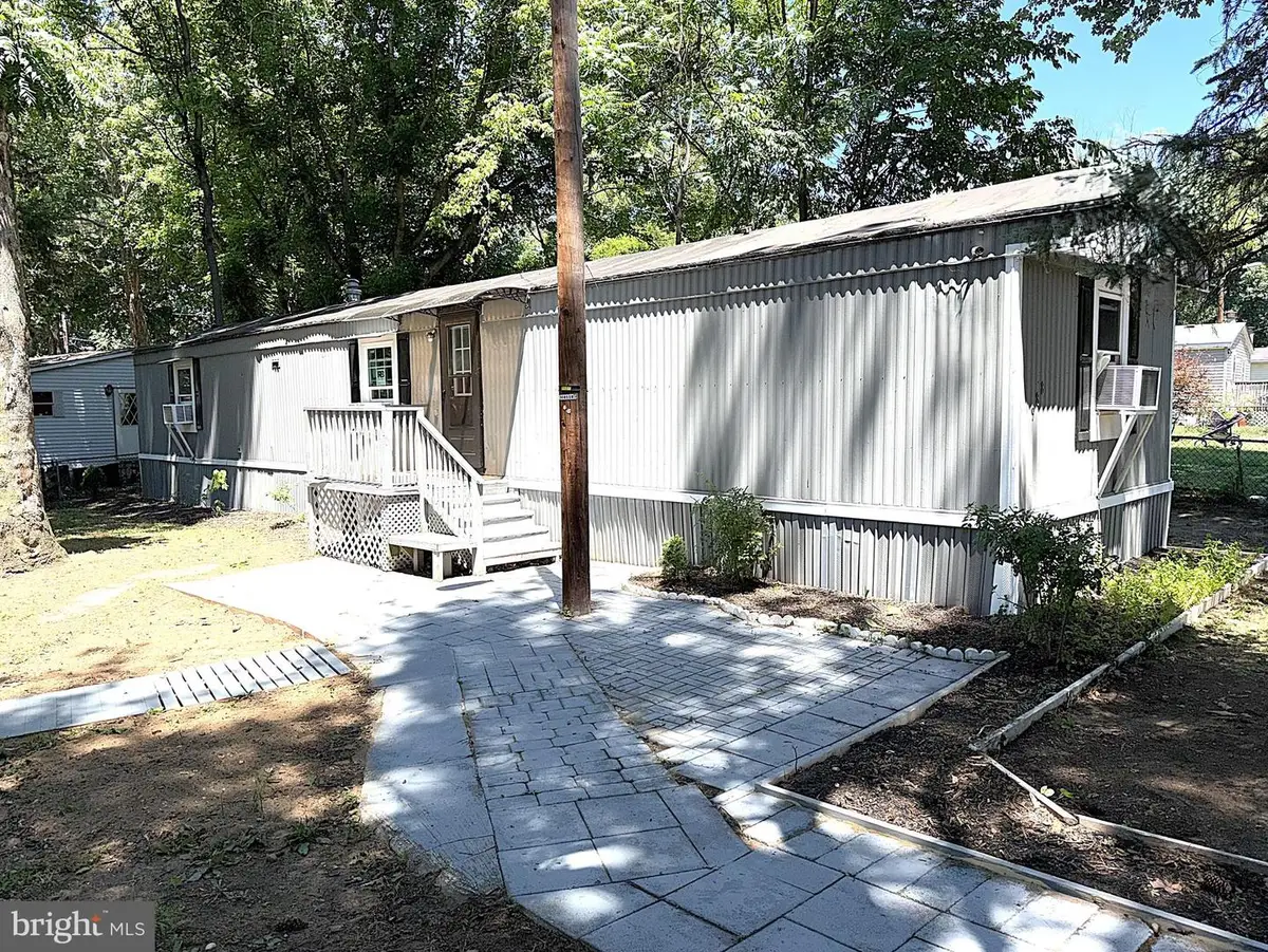 988 Tequila Straight Dr, Lothian, MD 20711 - #1