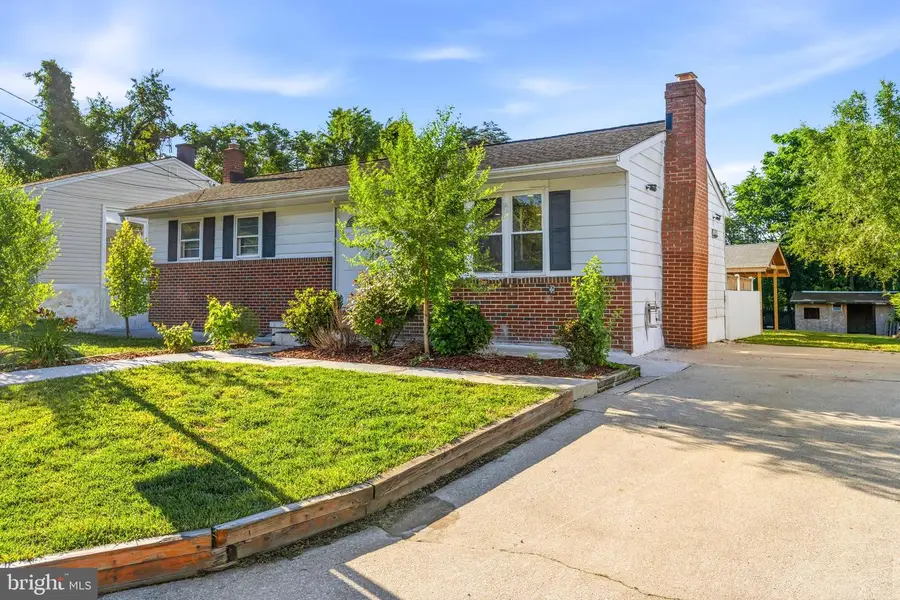 1009 Lilac Ln, Glen Burnie, MD 21061 - #2