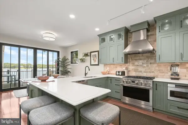 20 Shore Walk Rd, RIVA, MD 21140