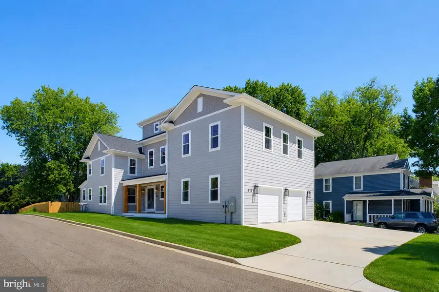 914 Van Buren St, Annapolis, MD 21403 - #2