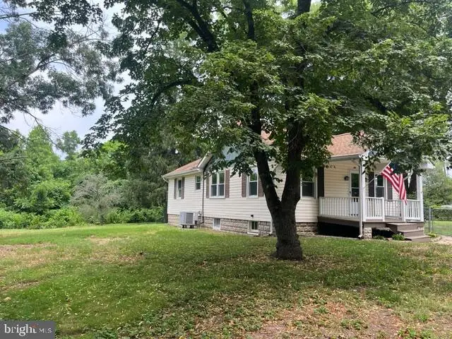 58 Waterford Rd, Millersville, MD 21108 - #2