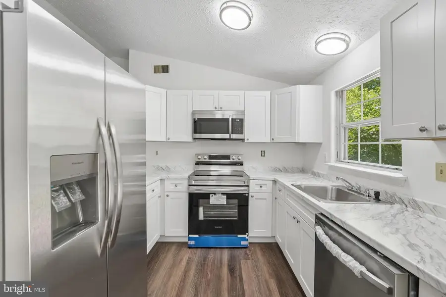 1502 Clearfield Cir, Severn, MD 21144 - #2