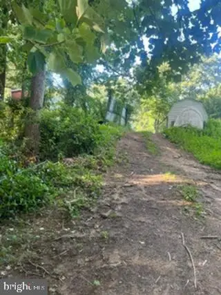 7800 W Shore Rd, Pasadena, MD 21122 - #2