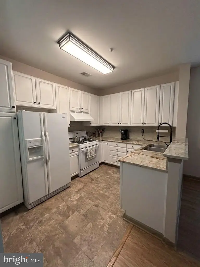 8721 Spring Brook Way, Odenton, MD 21113 - #2
