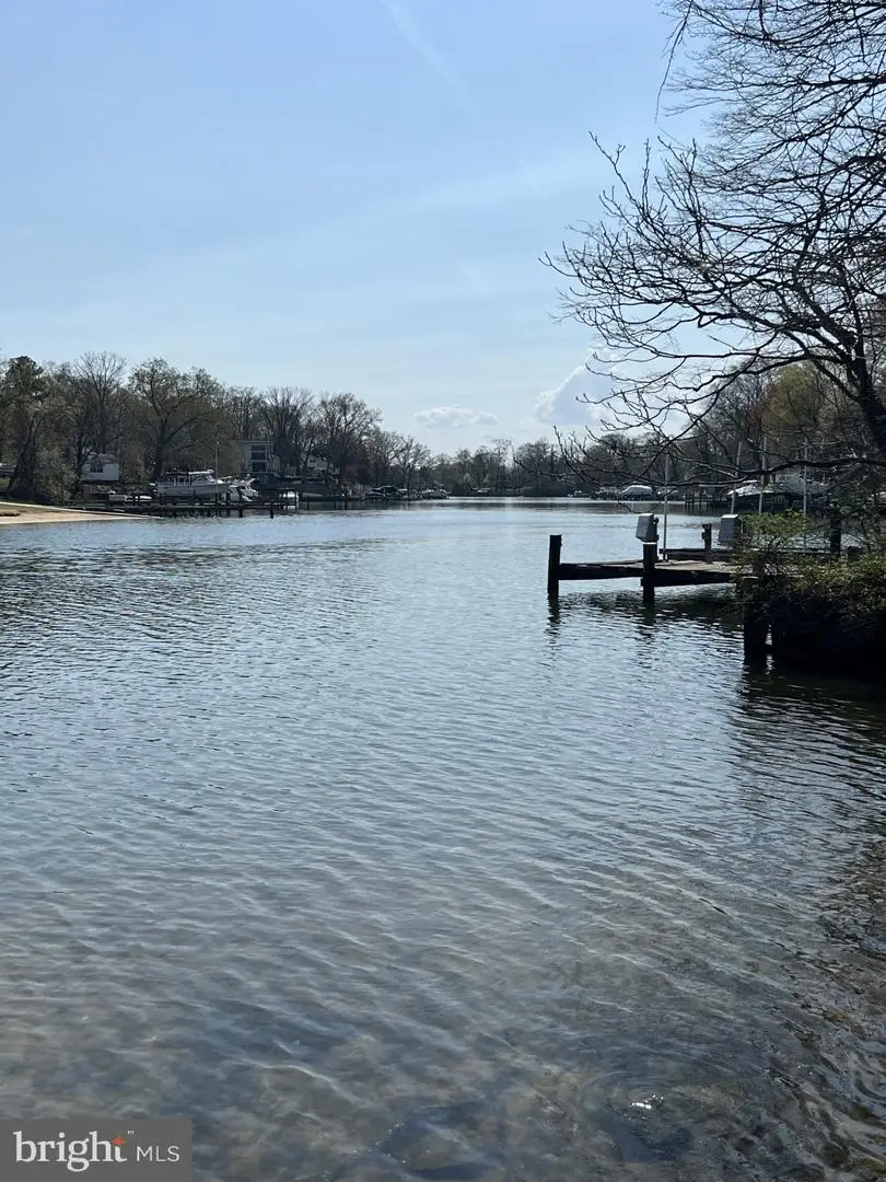 251 9th St, Pasadena, MD 21122 - #3
