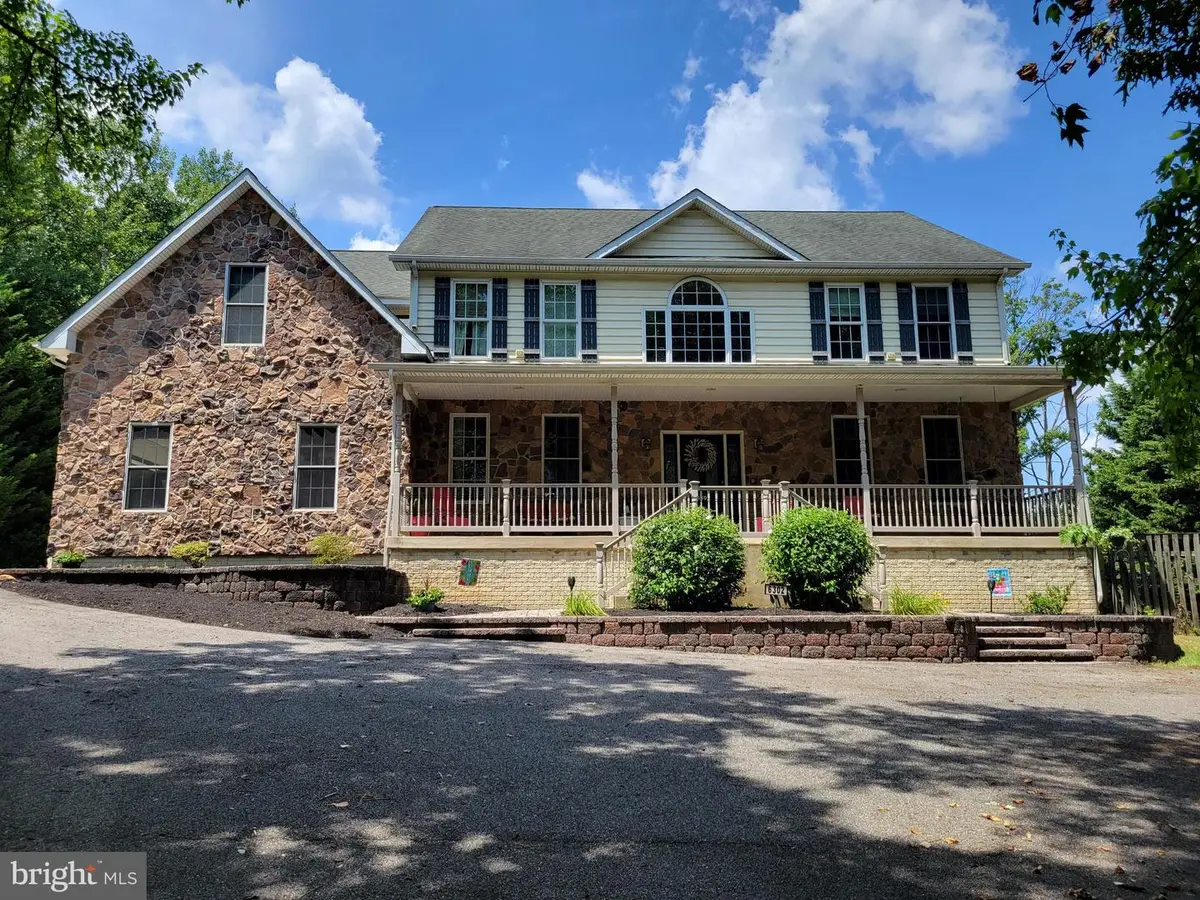6302 Buck Cavey Ln, Linthicum Heights, MD 21090 - #1