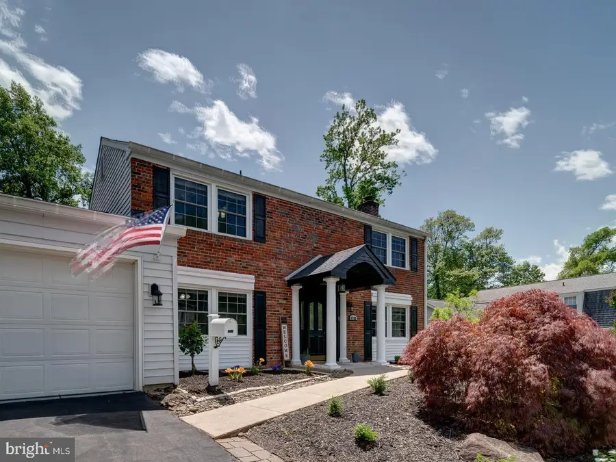 1782 Shaftsbury Ave, Crofton, MD 21114 - #2