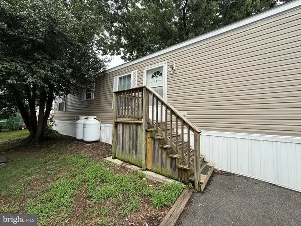 34 2nd Street, LOTHIAN, MD 20711