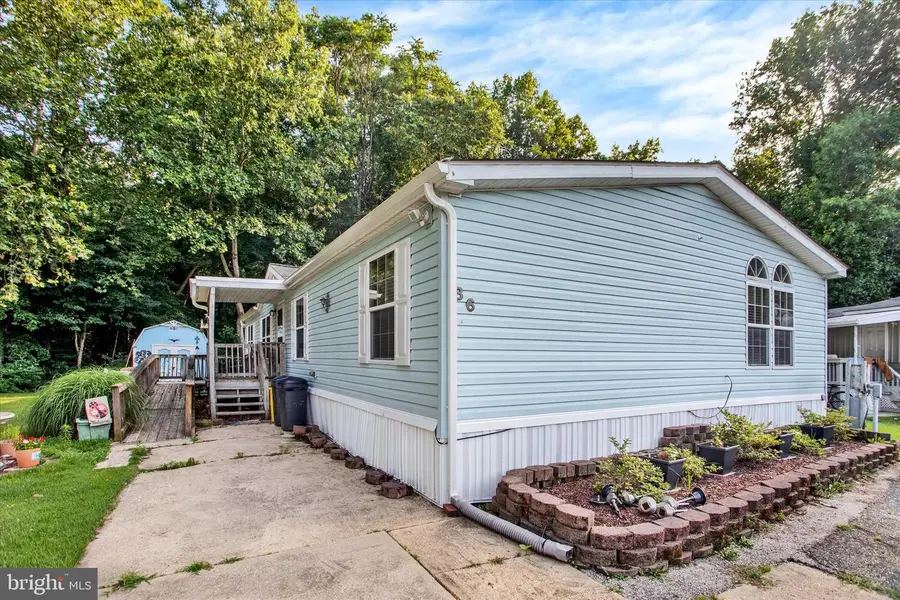 86 Edwards Ln, Lothian, MD 20711 - #2