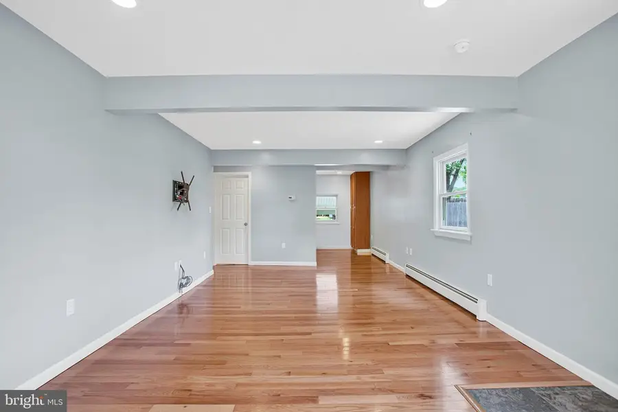 2016 Citrus Ave, Jessup, MD 20794 - #3