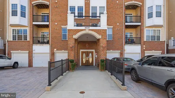 8609 Wintergreen Ct #208, ODENTON, MD 21113