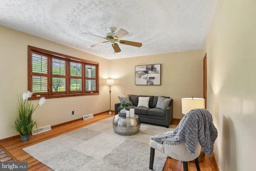 878 Oakdale Cir, Millersville, MD 21108 - #3