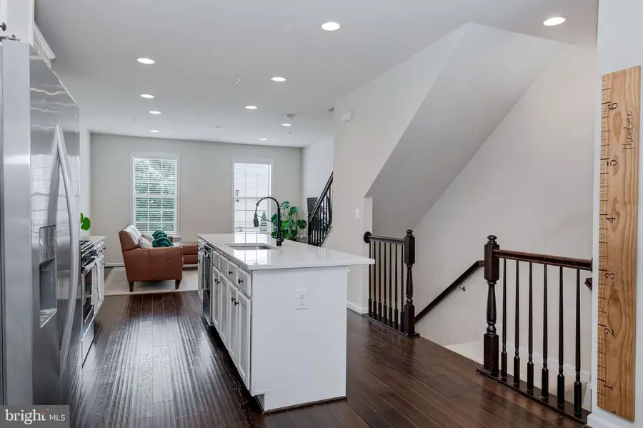 8145 Hollow Ct, Severn, MD 21144 - #2