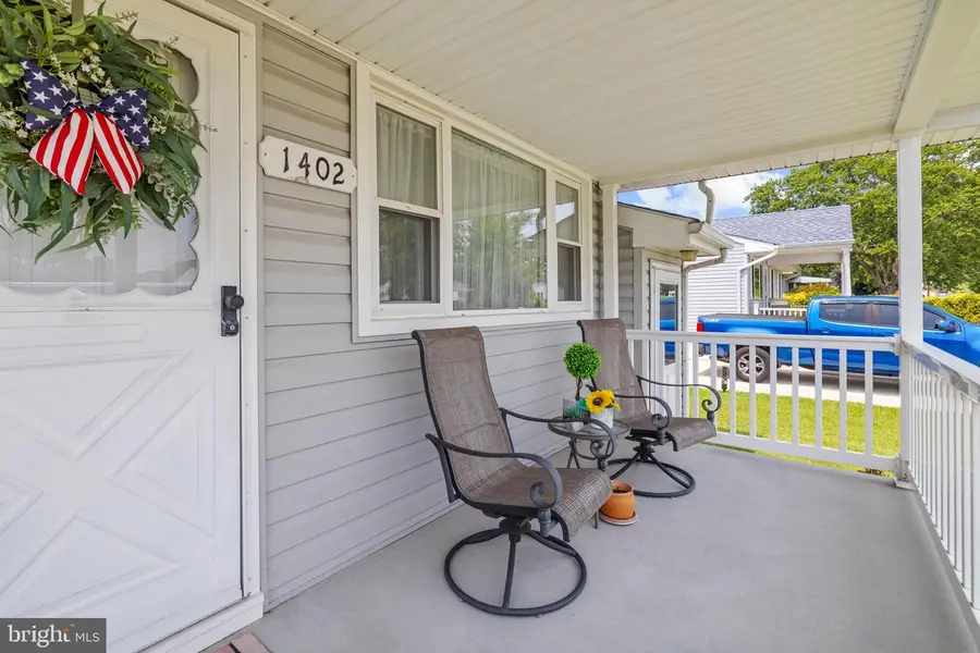 1402 Scanlan Dr, Glen Burnie, MD 21061 - #3