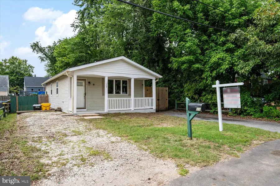 17 Lincoln Ave, Glen Burnie, MD 21061 - #2