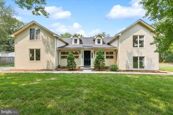 423 Shetlands Ln, GLEN BURNIE, MD 21061