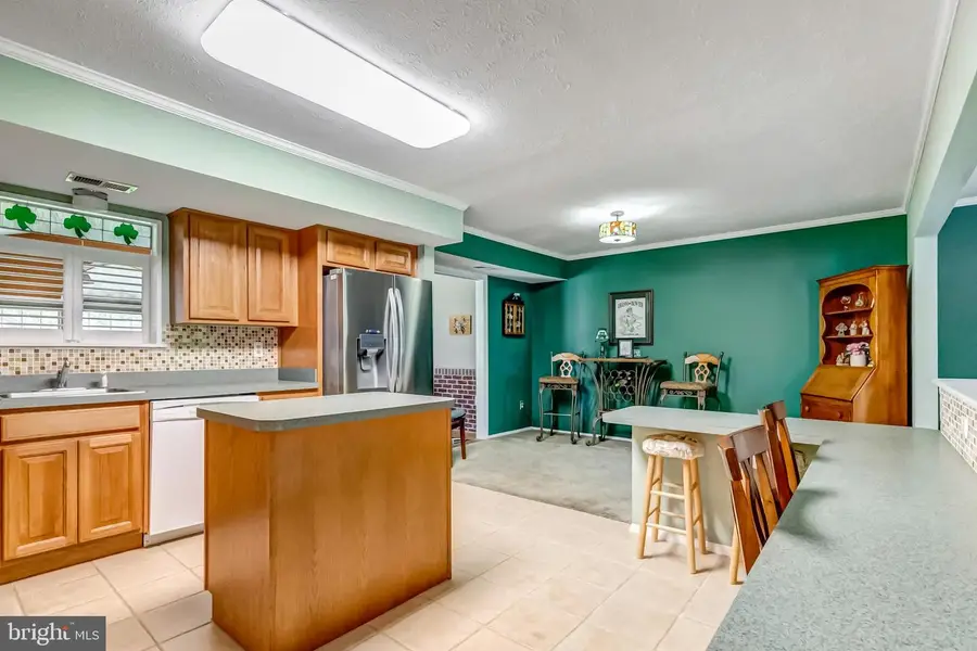 8137 Windmill Ct, Severn, MD 21144 - #3