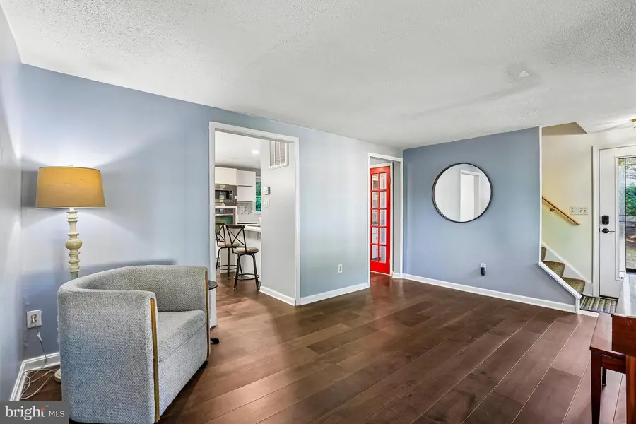 422 Blossom Tree Dr, Annapolis, MD 21409 - #2