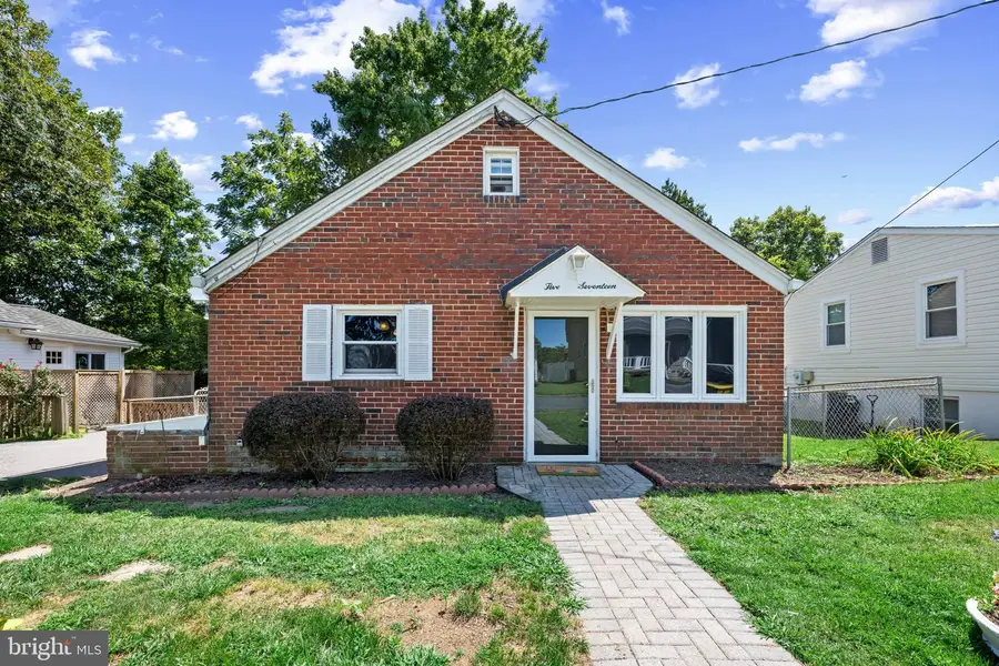 517 Highland Dr, Edgewater, MD 21037 - #2
