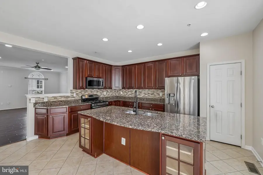 7644 Sandhurst Ln, Hanover, MD 21076 - #3