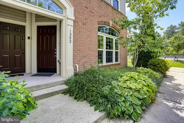 1202 Chadwell Ct, ODENTON, MD 21113