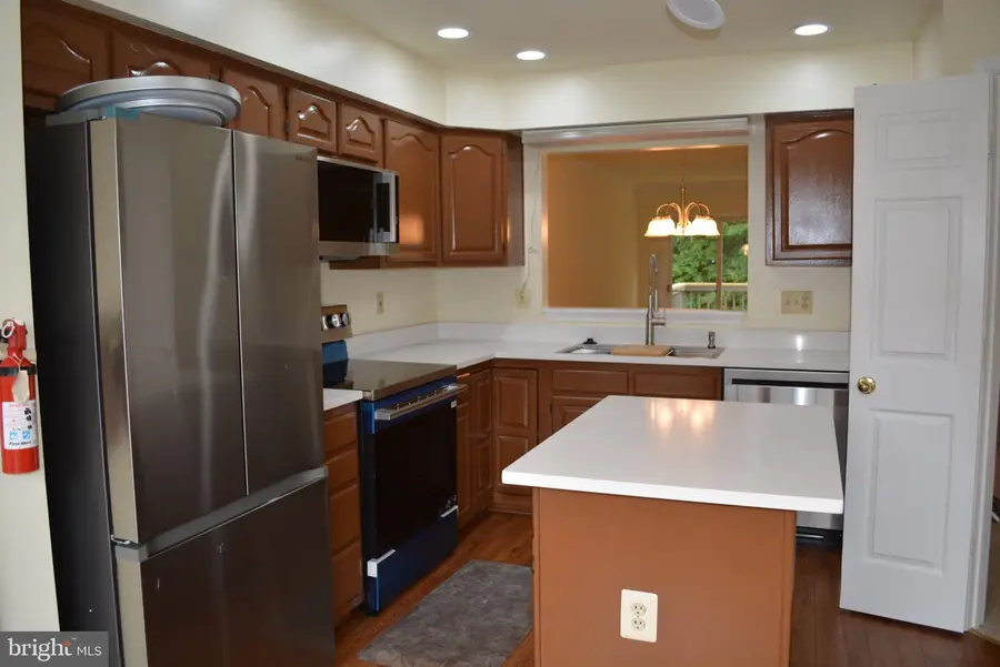 248 Saint Michaels Cir, Odenton, MD 21113 - #2