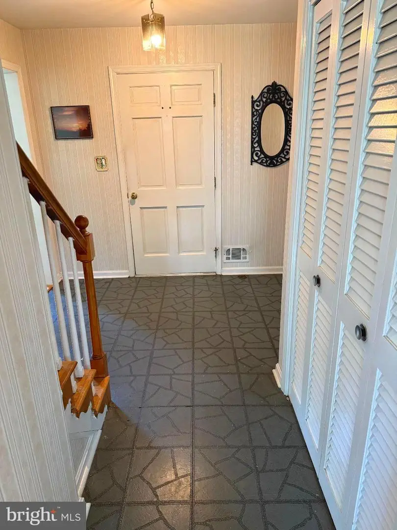 283 Oak Ct, Severna Park, MD 21146 - #2
