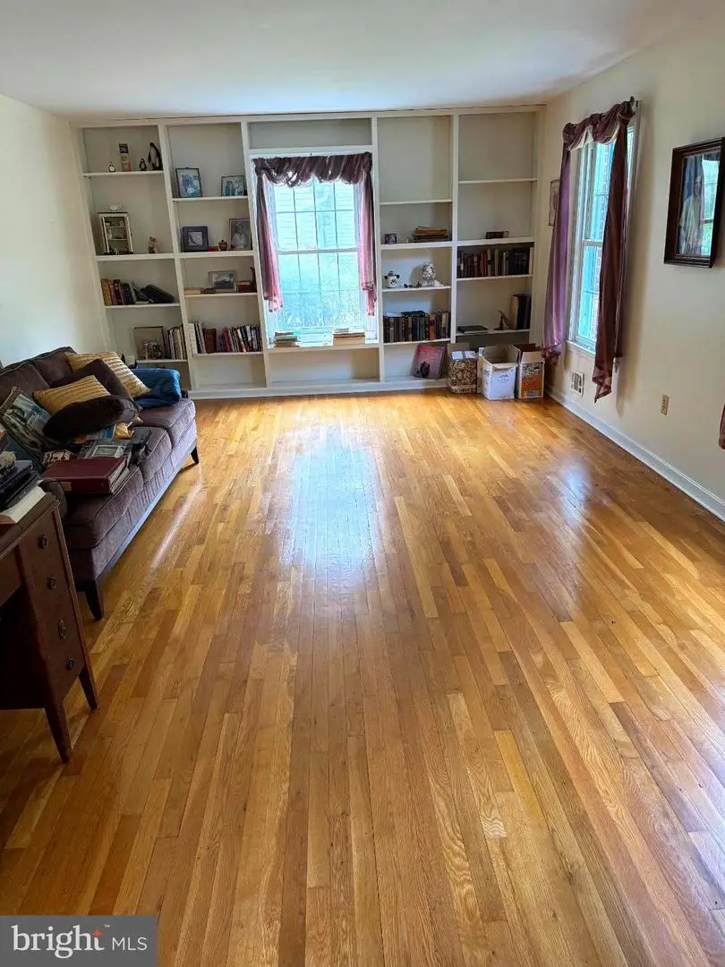 283 Oak Ct, Severna Park, MD 21146 - #3