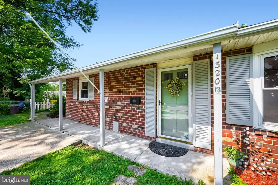1320 Tenbrook Rd, Odenton, MD 21113 - #2
