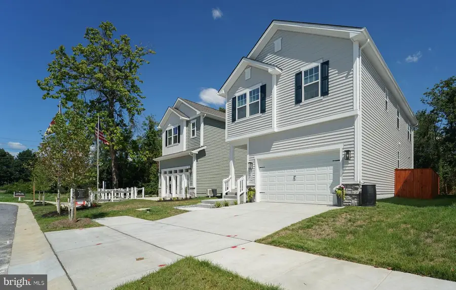5718 Howard Dr, Glen Burnie, MD 21061 - #2