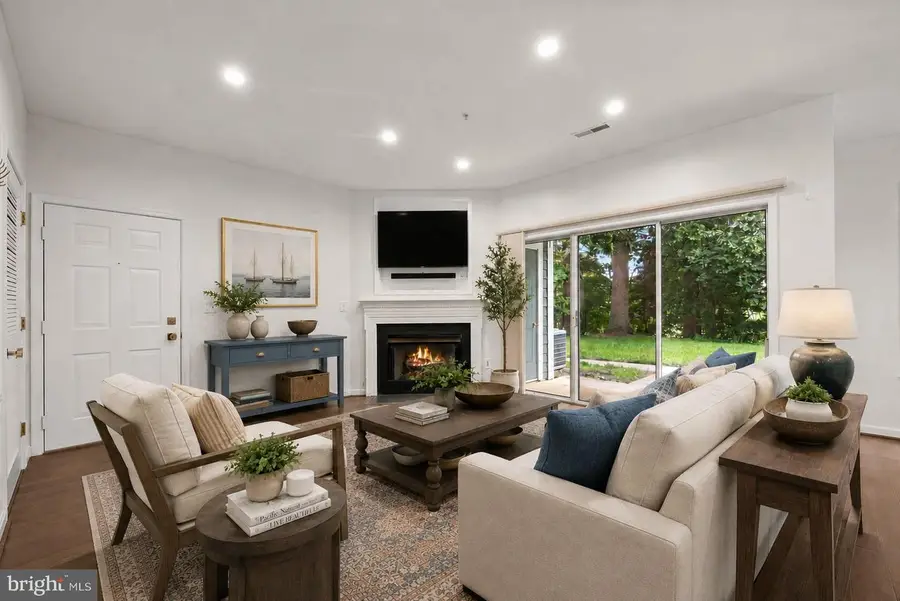 645 Oakland Hills Dr #1b, Arnold, MD 21012 - #2