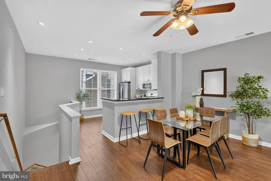 2002 Peggy Stewart Way #205, Annapolis, MD 21401 - #3