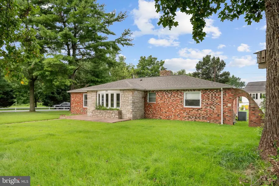 210 Broadview Blvd S, Glen Burnie, MD 21061 - #2
