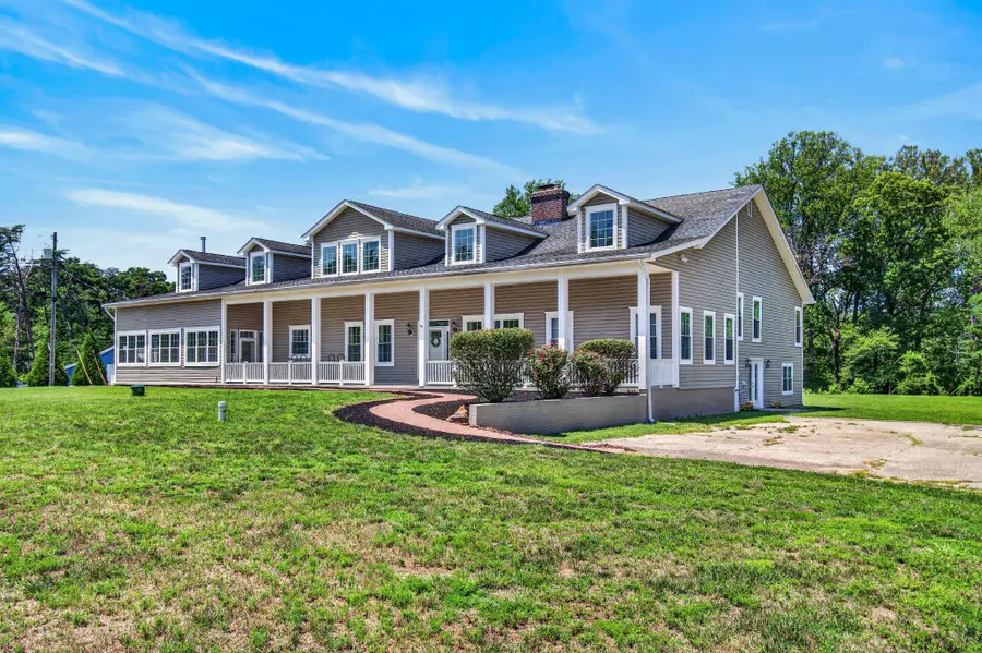 8406 New Cut Rd, Severn, MD 21144 - #2