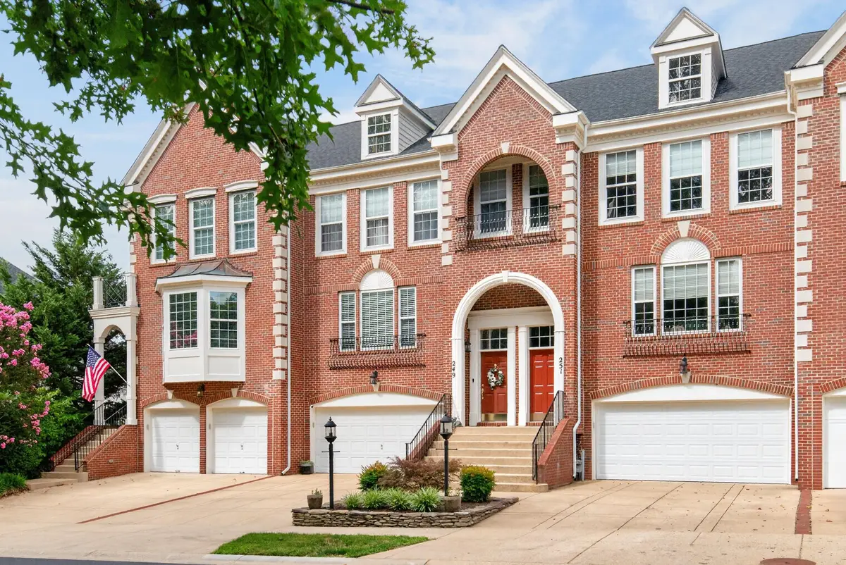 249 Galewood Dr, Edgewater, MD 21037 - #1