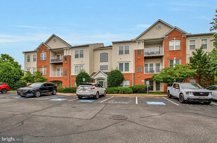 2412 Chestnut Terrace Ct #102, Odenton, MD 21113 - #2