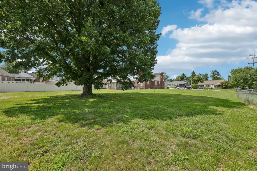 916 Lynvue Rd, Linthicum Heights, MD 21090 - #3