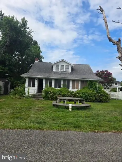 1737 Cedar Ave, Shady Side, MD 20764 - #1
