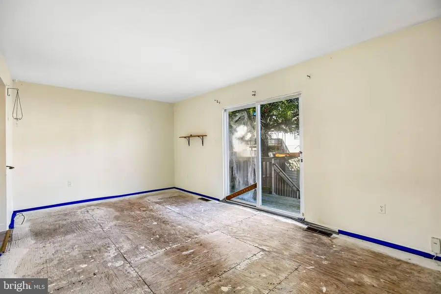 1828 Dove Ct, Severn, MD 21144 - #2