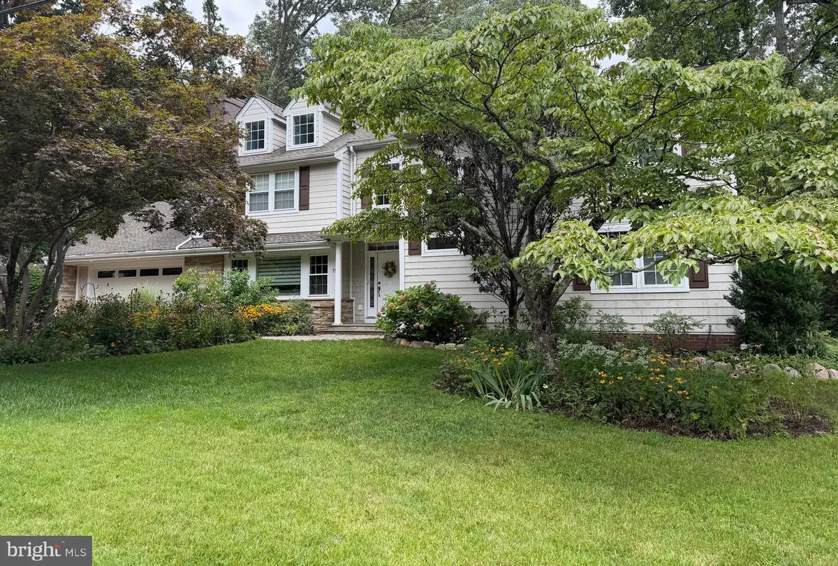11 Windward Dr, Severna Park, MD 21146 - #1