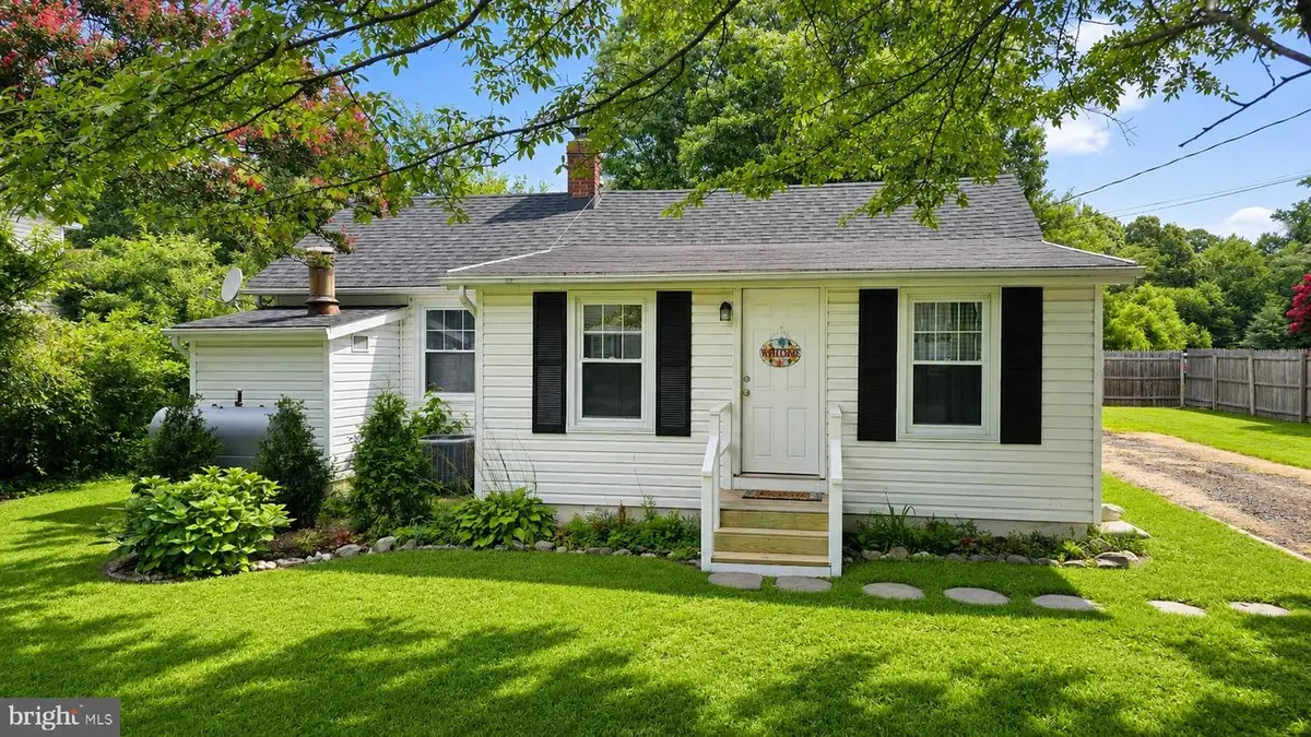 1314 Pine St, Shady Side, MD 20764 - #1
