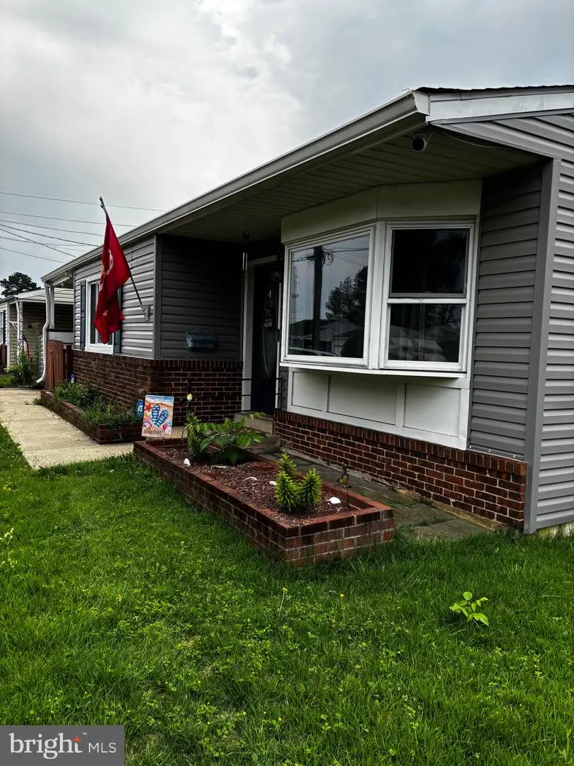 811 Lynvue Rd, Linthicum Heights, MD 21090 - #2