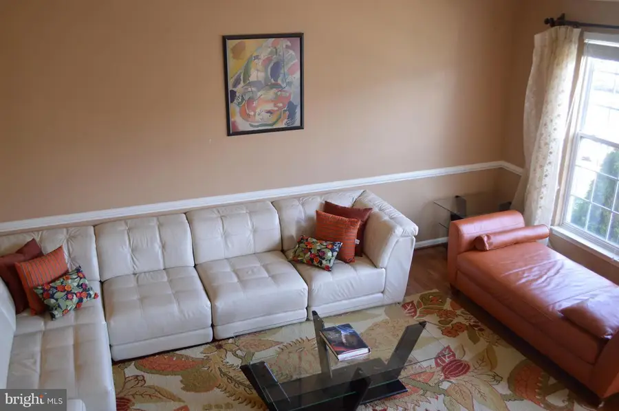2833 Settlers View Dr, Odenton, MD 21113 - #2