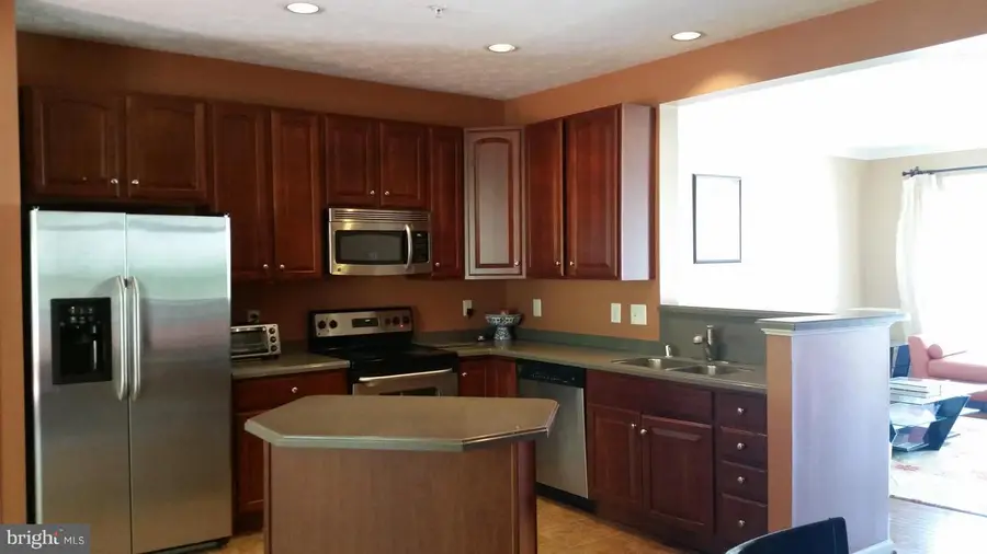 2833 Settlers View Dr, Odenton, MD 21113 - #3