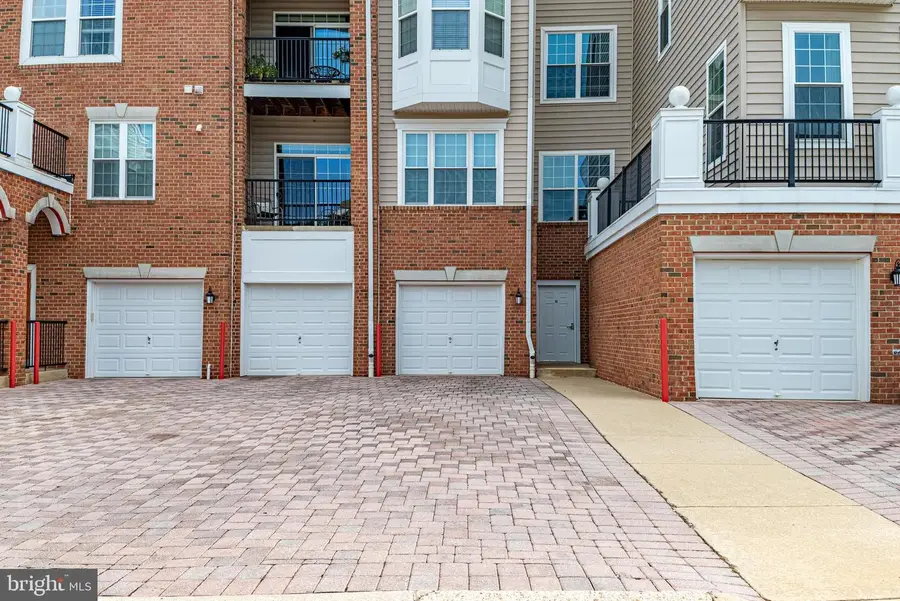 8605 Wandering Fox Trl #105, Odenton, MD 21113 - #3