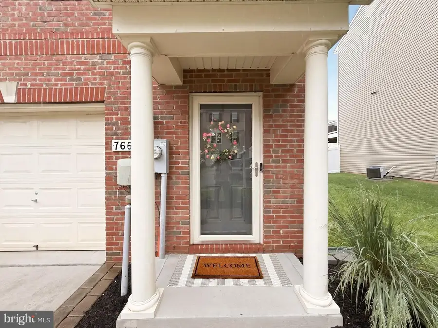7665 Timbercross Ln, Glen Burnie, MD 21060 - #2