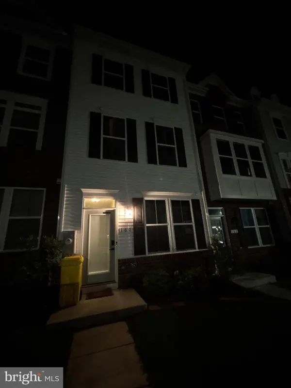160 Woodgate Cir, PASADENA, MD 21122