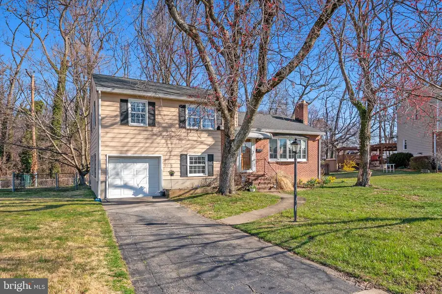409 Laclair Ave, Linthicum Heights, MD 21090 - #3